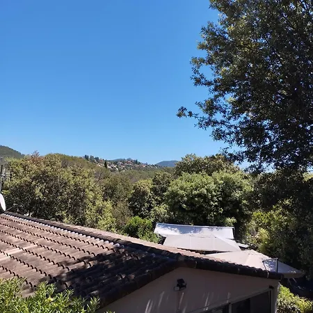 Soucado 샬레 Fréjus